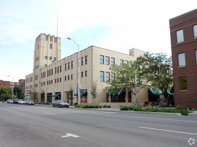 333 N Alabama St, Indianapolis, IN à louer - Photo de l’immeuble – Image 3 sur 20