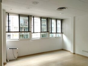 Carrer De Balmes, 196-200, Barcelone, Barcelona à louer Photo intérieure– Image 2 sur 11