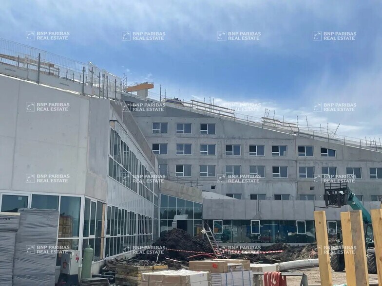 Bureau dans Bordeaux à louer - Photo de l’immeuble – Image 3 sur 11