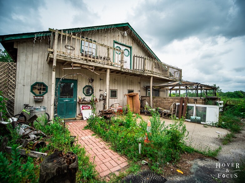 706 E Burnett Rd, Island Lake, IL à vendre - Photo de l’immeuble – Image 3 sur 17