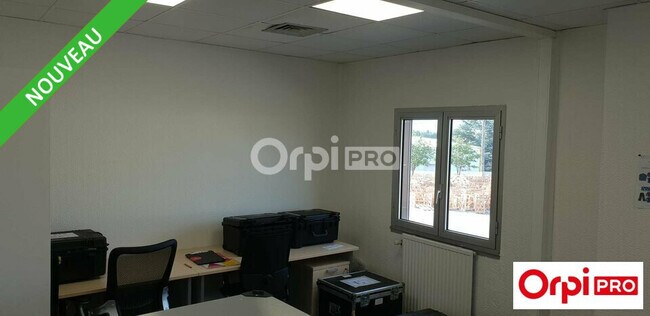 Plus de détails pour Bureau à louer