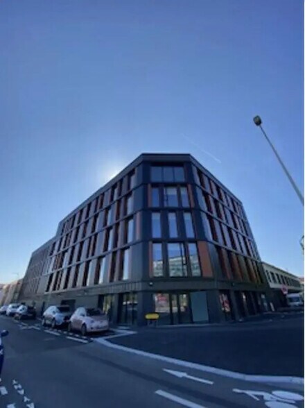 Local commercial dans Le Havre à louer - Photo de l’immeuble – Image 1 sur 3