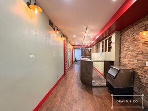 63 Whipple St, Brooklyn, NY à louer Photo intérieure– Image 2 sur 10