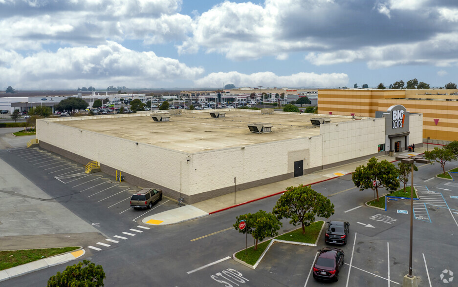 370 Northridge Shopping Ctr, Salinas, CA à louer - Photo de l’immeuble – Image 2 sur 5