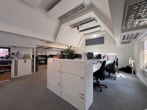 St Thomas St, Winchester à louer Photo intérieure– Image 1 sur 5