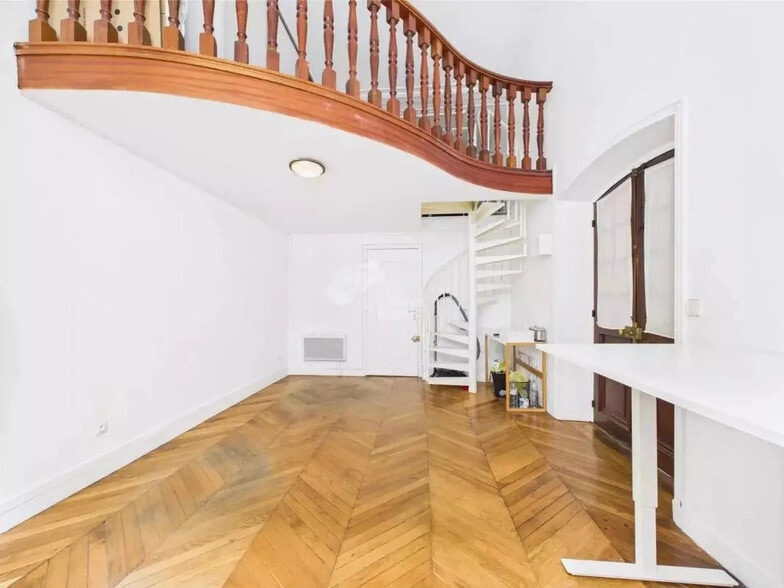 Bureau dans Paris à louer - Photo de l’immeuble – Image 2 sur 6