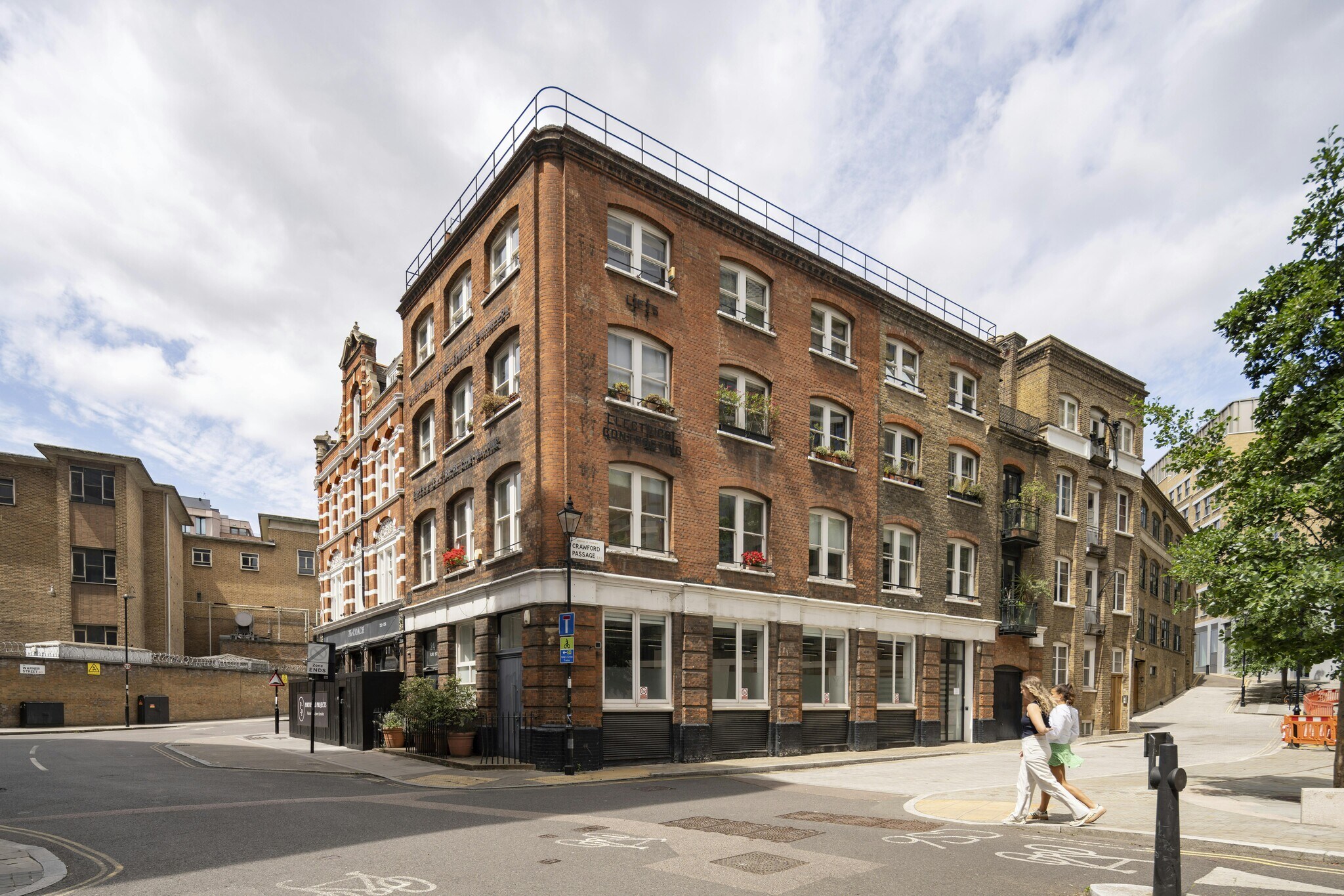 1 Crawford Passage, Londres à louer Photo de l’immeuble– Image 1 sur 12