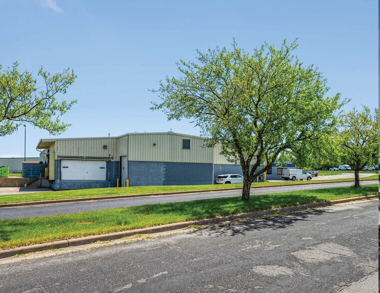 910 N Park View Cir, Mosinee, WI à vendre - Photo de l’immeuble – Image 2 sur 11