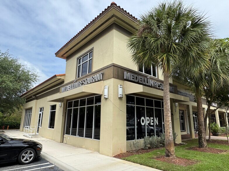 4631 State Road 7, Coral Springs, FL à louer - Photo de l’immeuble – Image 2 sur 4