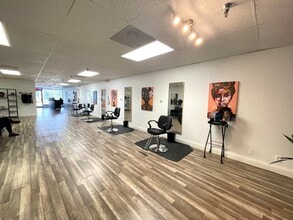 4301 W Sunrise Blvd, Plantation, FL à louer Photo intérieure– Image 2 sur 3