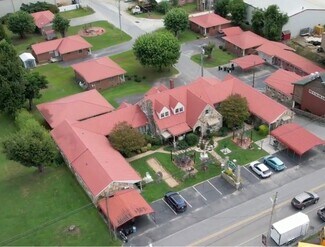 Plus de détails pour 290 N Main St, Robbinsville, NC - Hôtellerie à vendre