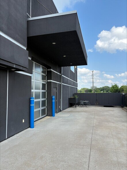 6900 W Broadway Ave, Minneapolis, MN à vendre - Photo de l’immeuble – Image 2 sur 27