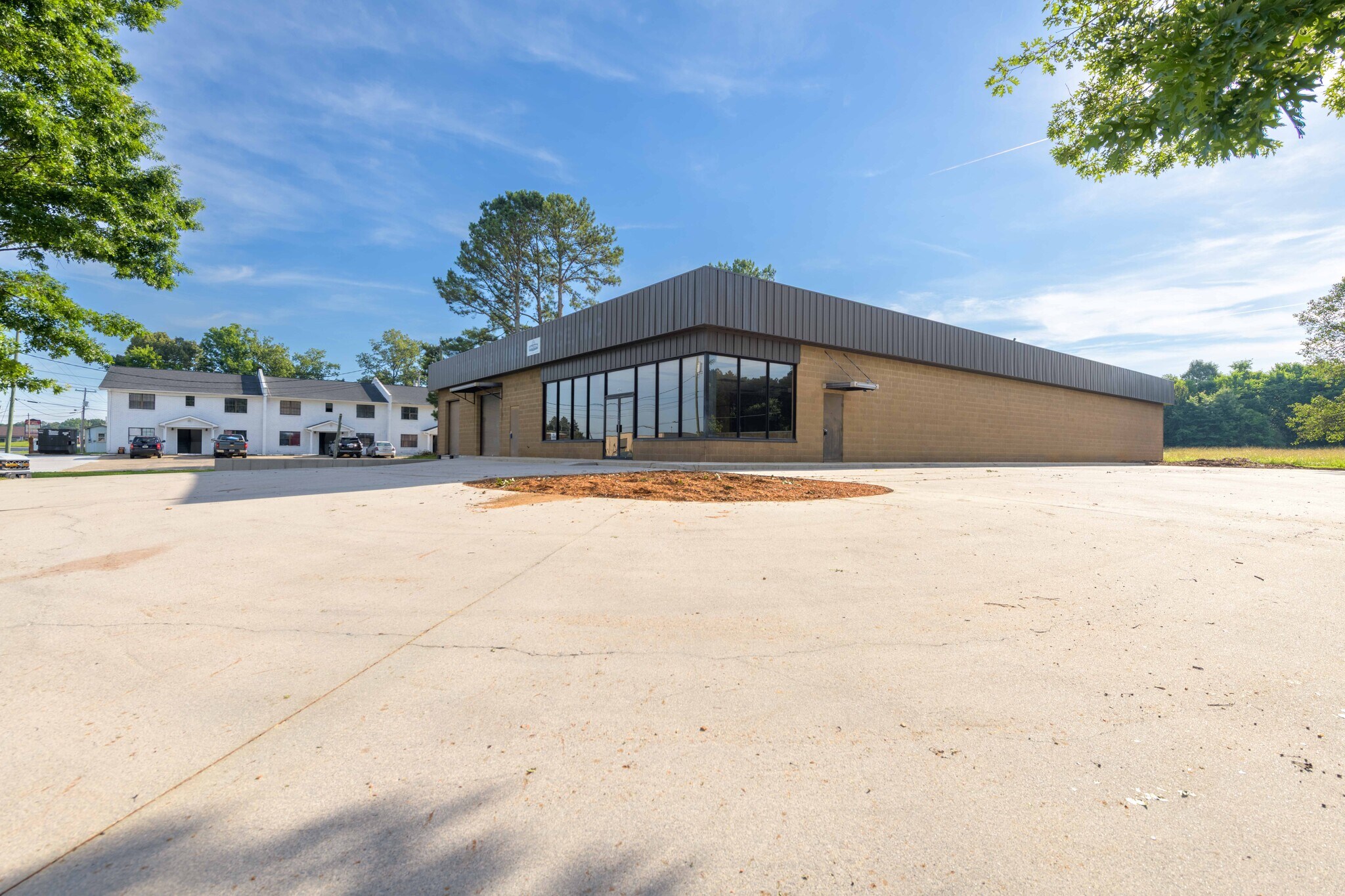 494 Richardson Rd SE, Calhoun, GA à vendre Photo de l’immeuble– Image 1 sur 33