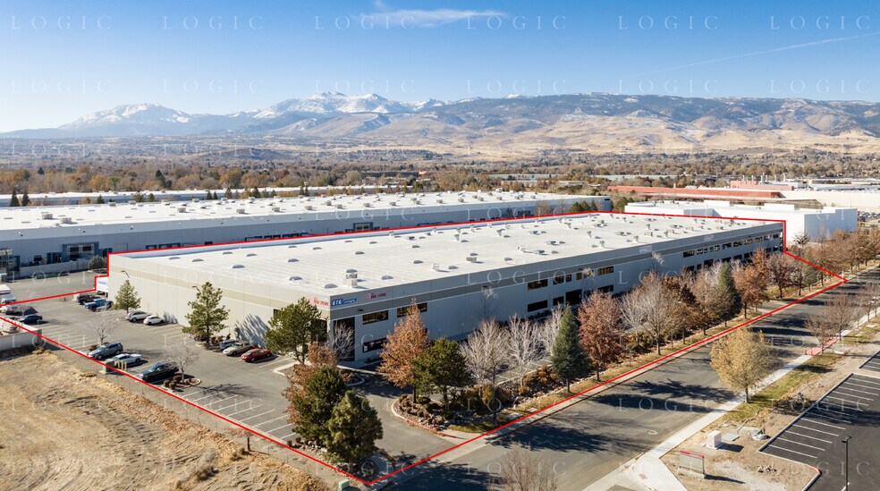 650 Innovation Dr, Reno, NV à louer - Photo de l’immeuble – Image 3 sur 7