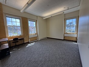 220 Halleck St, San Francisco, CA à louer Photo intérieure– Image 2 sur 4
