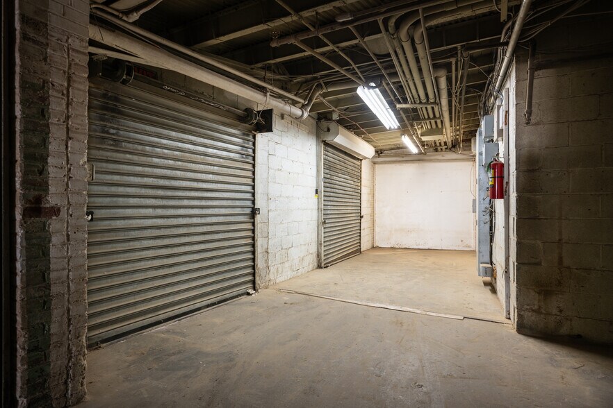 4530 Germantown Ave, Philadelphia, PA à louer - Photo de l’immeuble – Image 3 sur 20