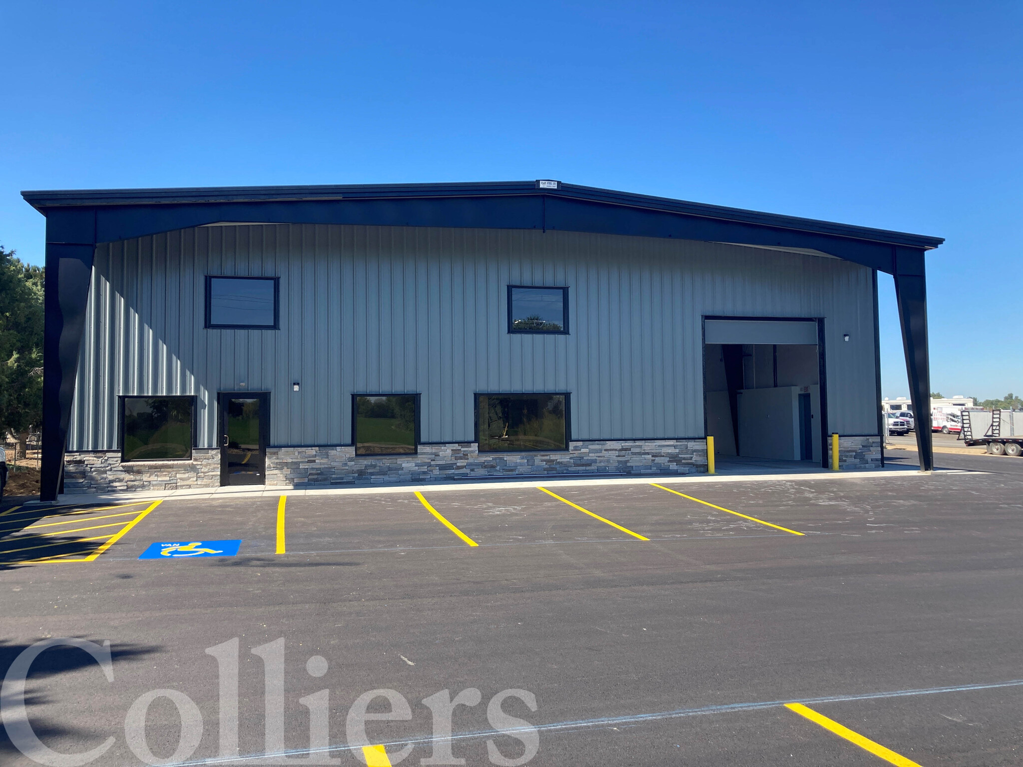 8515 E Cash Ln, Nampa, ID à louer Photo de l’immeuble– Image 1 sur 4