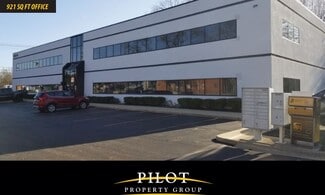 Plus de détails pour 8344 Hall Rd, Utica, MI - Bureau à louer