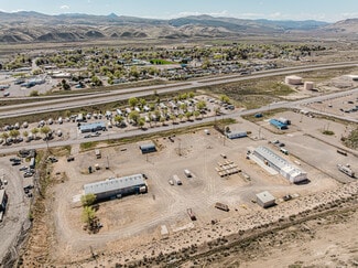 Plus de détails pour 824 Poplar St, Carlin, NV - Industriel/Logistique à vendre
