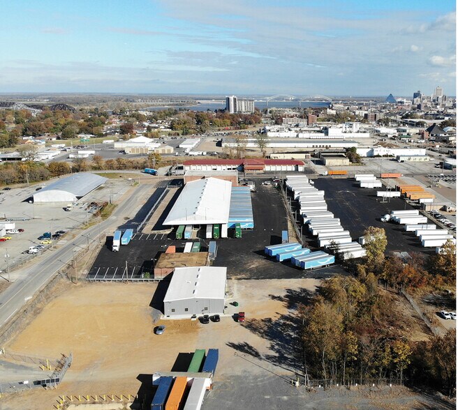 185 W McLemore Ave, Memphis, TN à louer - Photo de l’immeuble – Image 2 sur 8