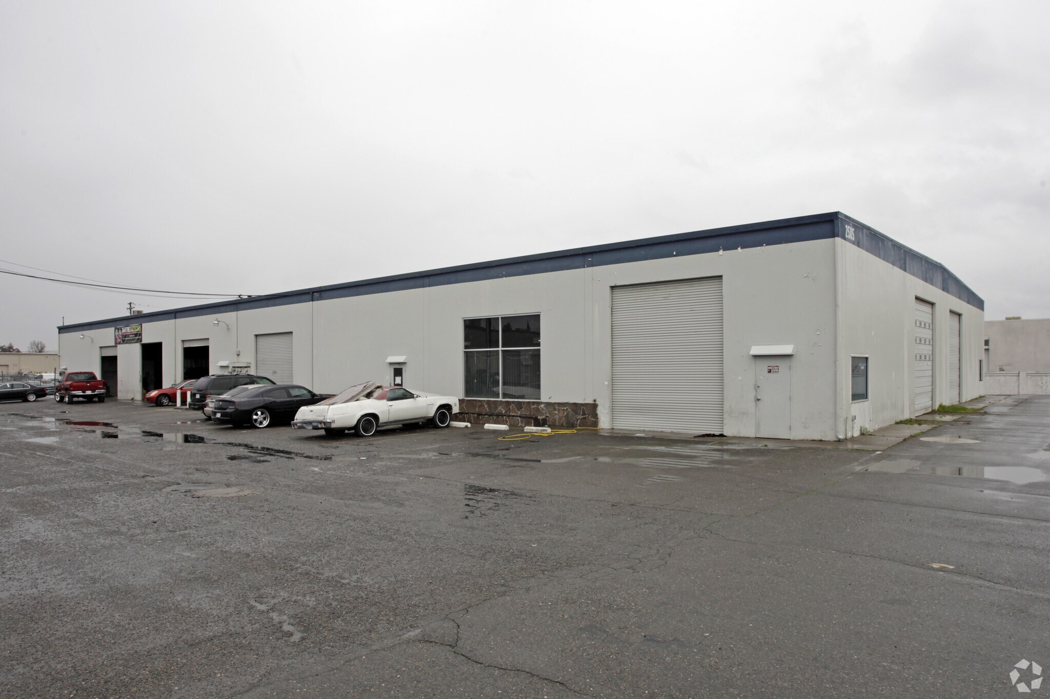 2505-2519 Arden Way, Sacramento, CA à louer Photo principale– Image 1 sur 6