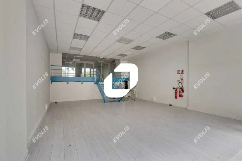 Local commercial dans Paris à vendre Photo de l’immeuble– Image 1 sur 14