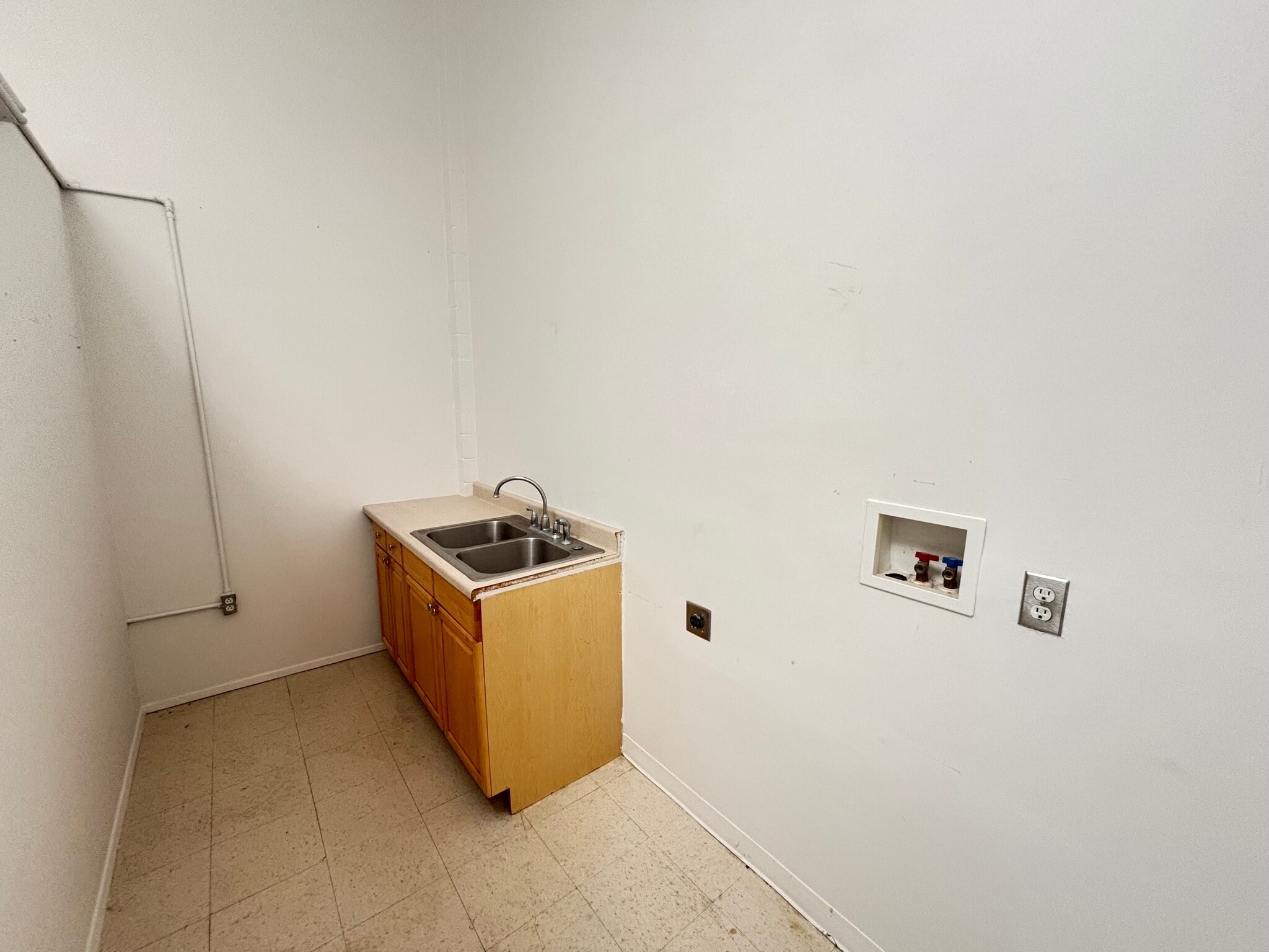 3450 3rd St, San Francisco, CA à louer Photo de l’immeuble– Image 1 sur 8