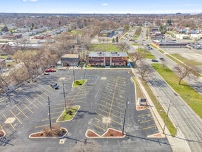25050 Outer Dr, Lincoln Park, MI - VUE AÉRIENNE  vue de carte - Image1