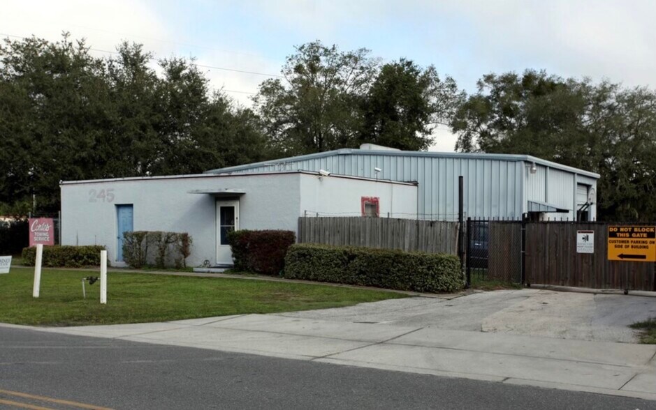245 Orange Ave, Longwood, FL à vendre - Photo principale – Image 1 sur 6