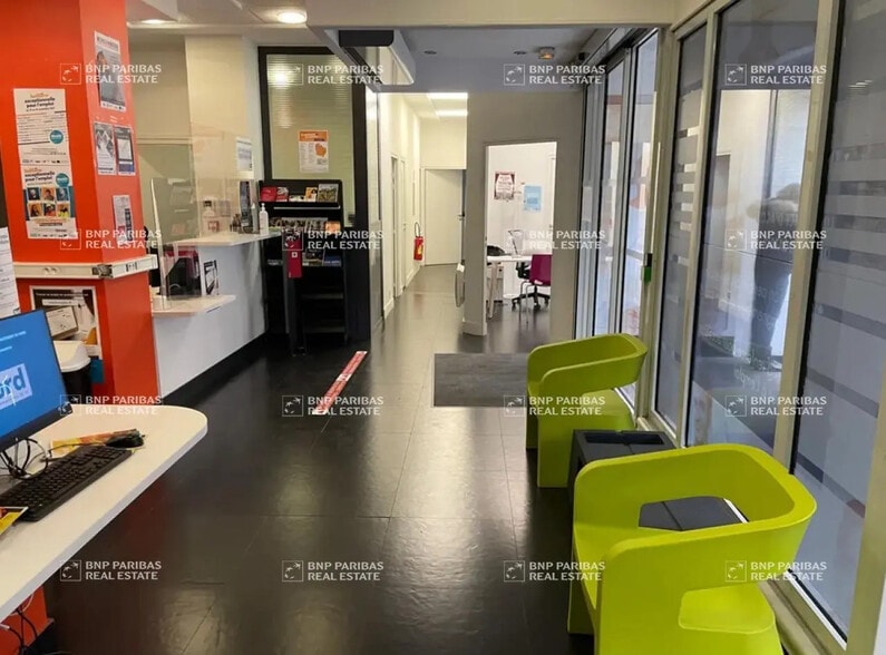 66 Boulevard De La Liberté, Lille à louer - Photo de l’immeuble – Image 3 sur 8