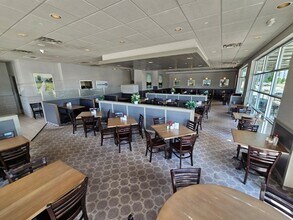 8442 Parkwood Blvd, Plano, TX à louer Photo intérieure– Image 2 sur 41