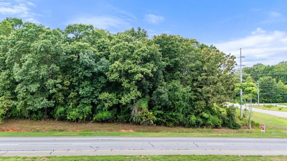 2597 SK Blvd, Commerce, GA à vendre - Photo de l’immeuble – Image 2 sur 9