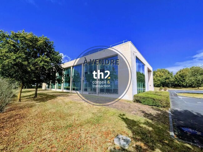 Plus de détails pour Bureau à vendre