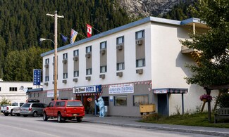 Plus de détails pour 405 5 Ave, Stewart, BC - Hôtellerie à vendre
