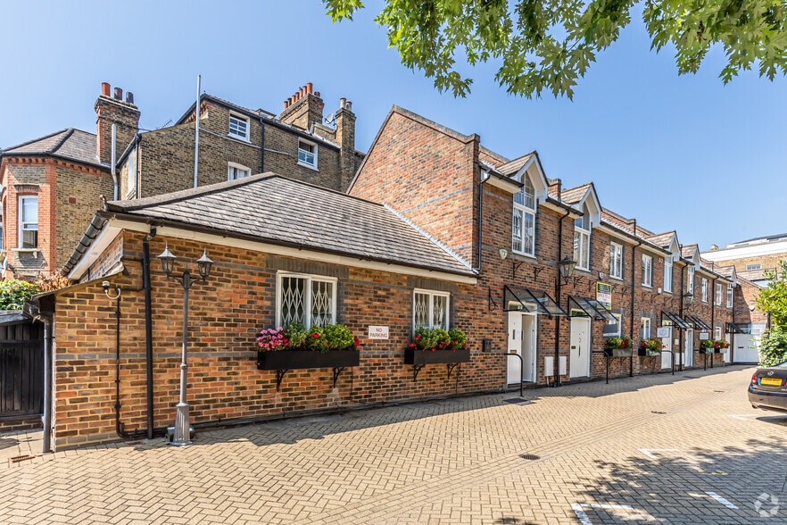 6 Tremadoc Rd, Londres à vendre - Photo de l’immeuble – Image 1 sur 12
