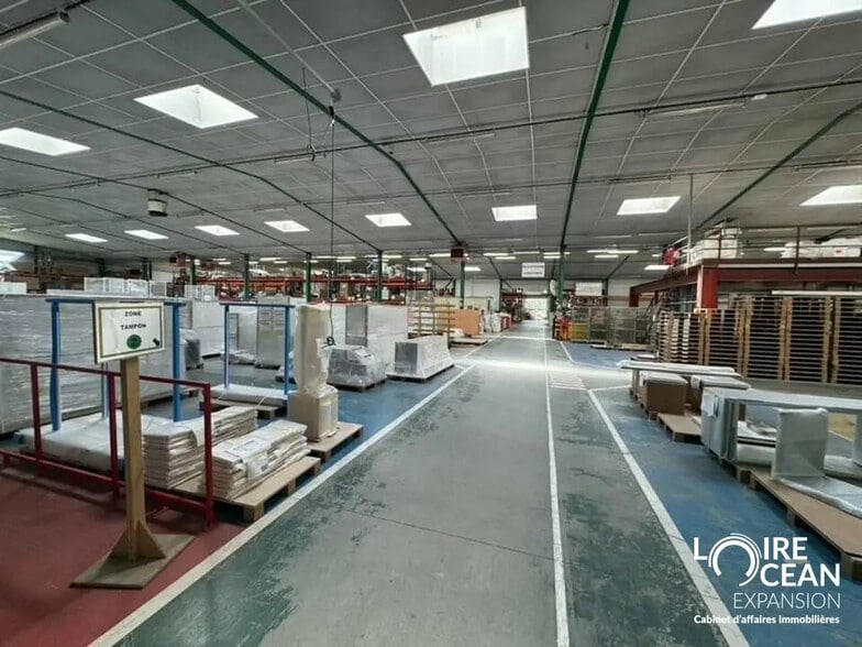 Local d'activités dans Bouaye à vendre - Photo intérieure – Image 2 sur 10