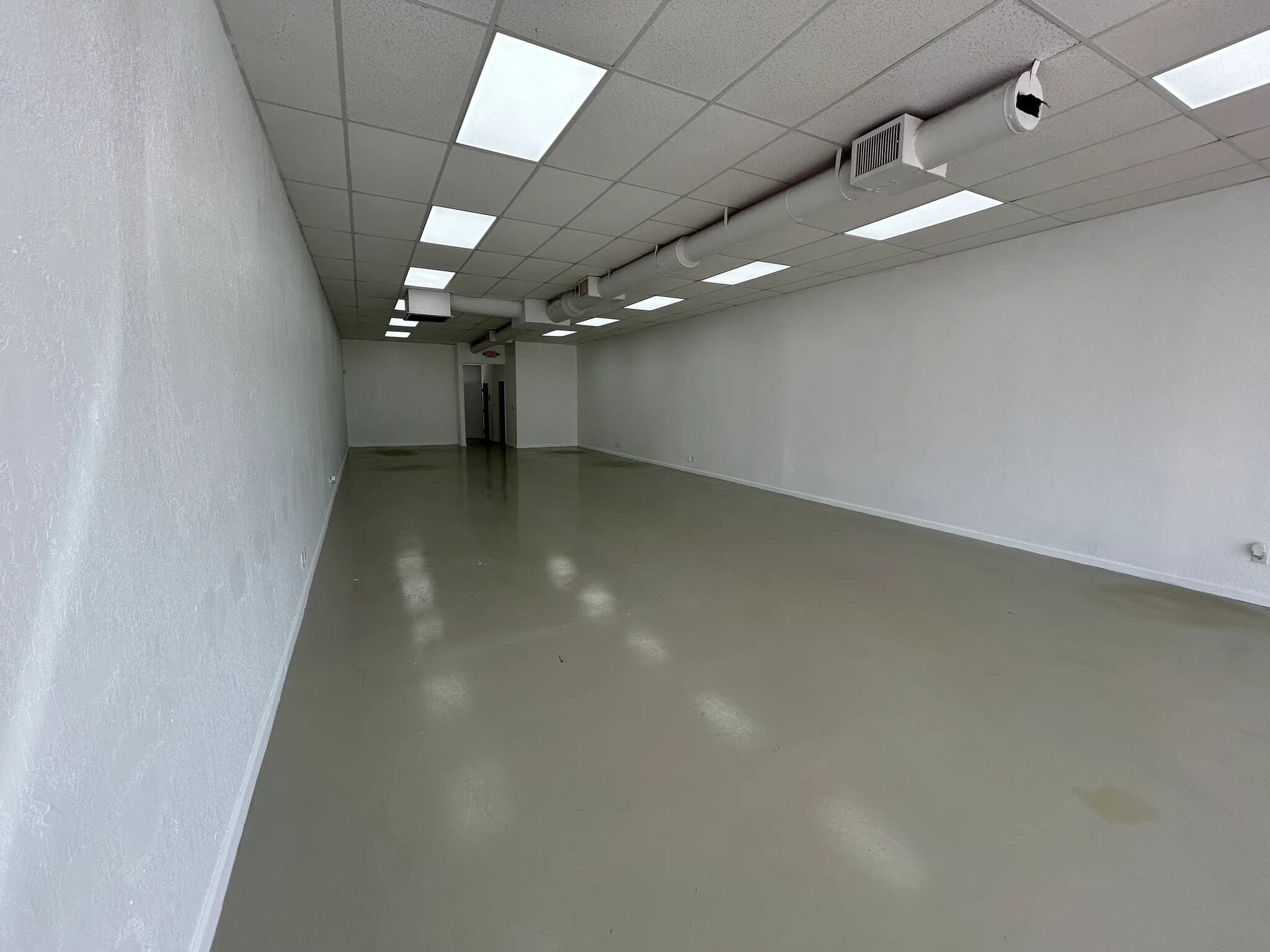 1501-1551 E Commercial Blvd, Fort Lauderdale, FL à louer Photo intérieure– Image 1 sur 1
