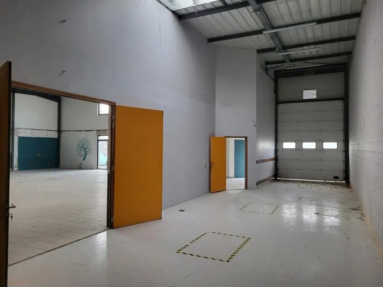 61 Rue Paul Duvivier, Lyon à louer - Photo de l’immeuble – Image 3 sur 5