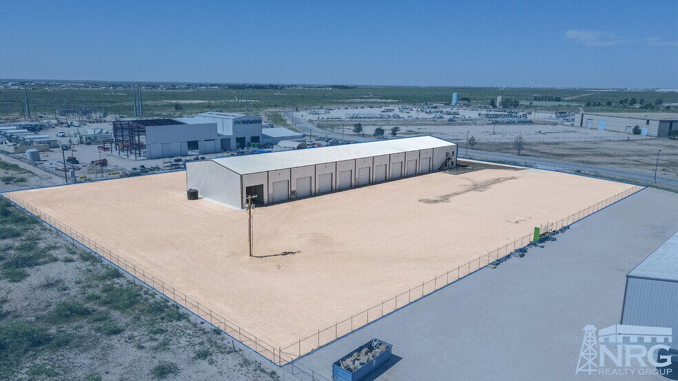 9817-B Interstate 20, Midland, TX à louer - Photo de l’immeuble – Image 3 sur 13