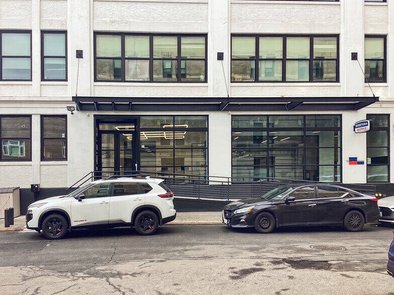 30- 10 41st Ave, Long Island City, NY à louer - Photo intérieure – Image 3 sur 15