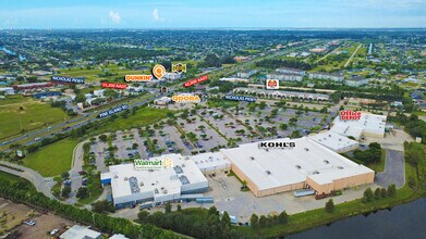 700 SW Pine Island Rd, Cape Coral, FL à louer Photo intérieure– Image 2 sur 5