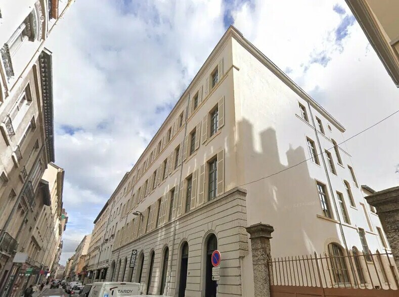 Bureau dans Lyon à louer - Photo de l’immeuble – Image 1 sur 14