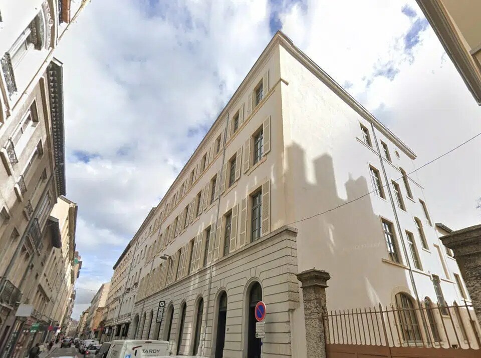 27 Rue Auguste Comte, Lyon à louer Photo de l’immeuble– Image 1 sur 15