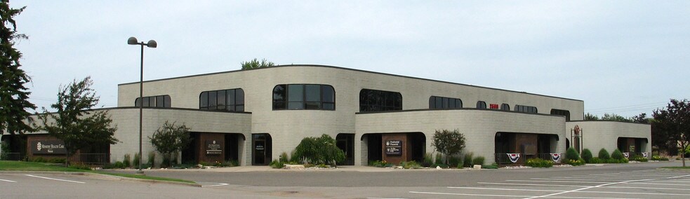 2600-2606 Stewart Ave, Wausau, WI à louer - Photo principale – Image 1 sur 1