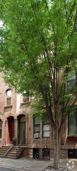 2029 Spruce St, Philadelphia, PA à vendre - Photo de l’immeuble – Image 2 sur 31