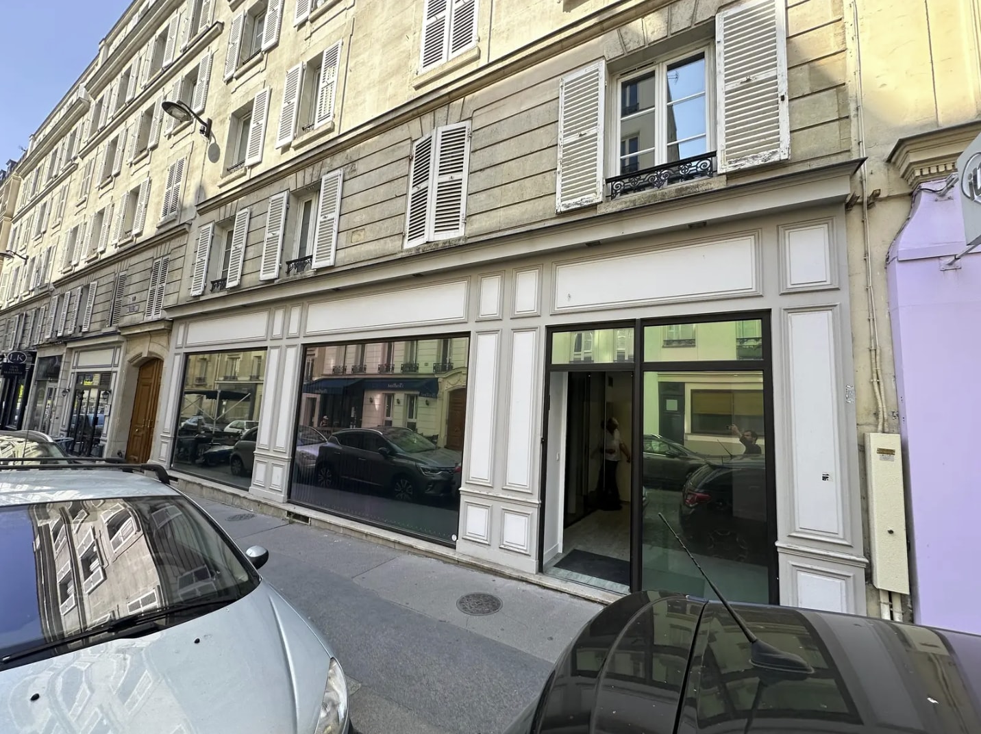 110 Rue Truffaut, Paris à louer Photo de l’immeuble– Image 1 sur 9