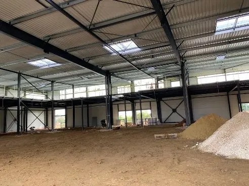 Plus de détails pour Bureau, Industriel/Logistique à louer