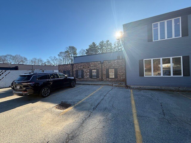 40 Mathewson Dr, Weymouth, MA à vendre - Photo de l’immeuble – Image 3 sur 14