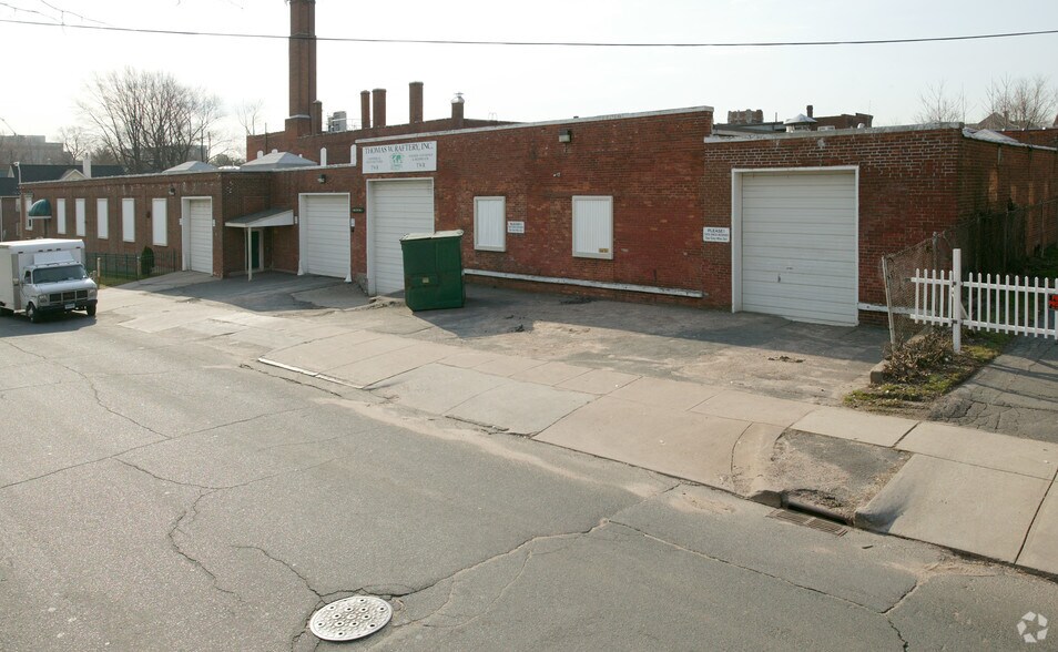 1055 Broad St, Hartford, CT à vendre - Photo de l’immeuble – Image 3 sur 10