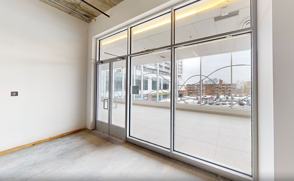 2615-2865 Ave Van Horne, Montréal, QC à louer - Numérisation 3D Matterport – Image 3 sur 18